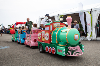 Le p'tit train du parc agricole.