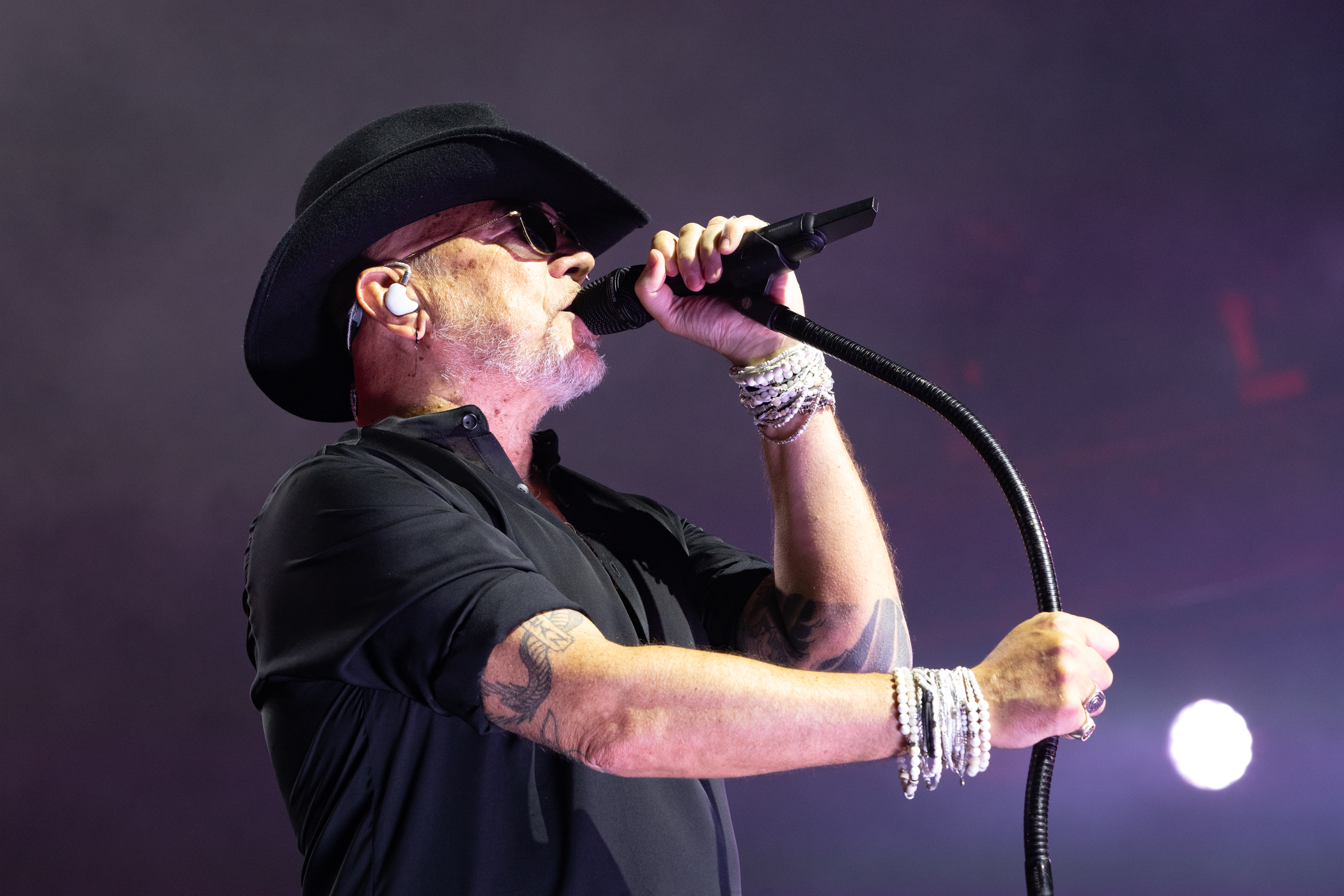 FAV25-PASCAL OBISPO